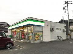 ファミリーマート　成田久住駅前店
