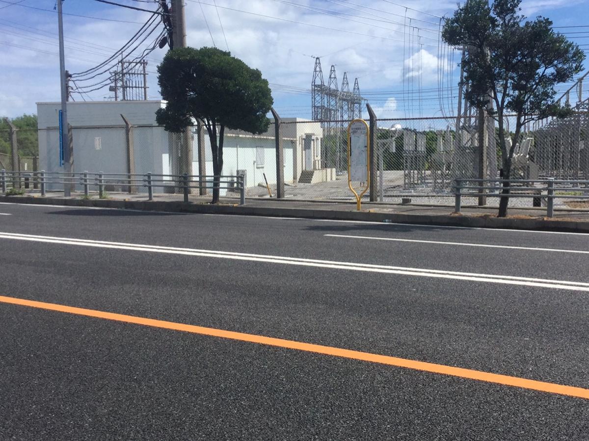 北中城高校入口の写真です。