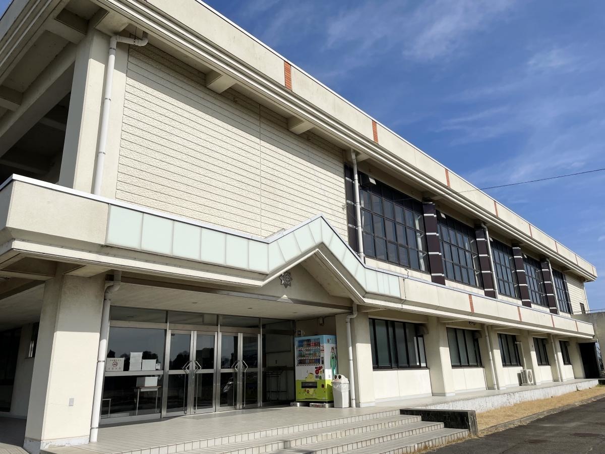 八開中学校