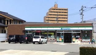ファミリーマート　金沢二口店