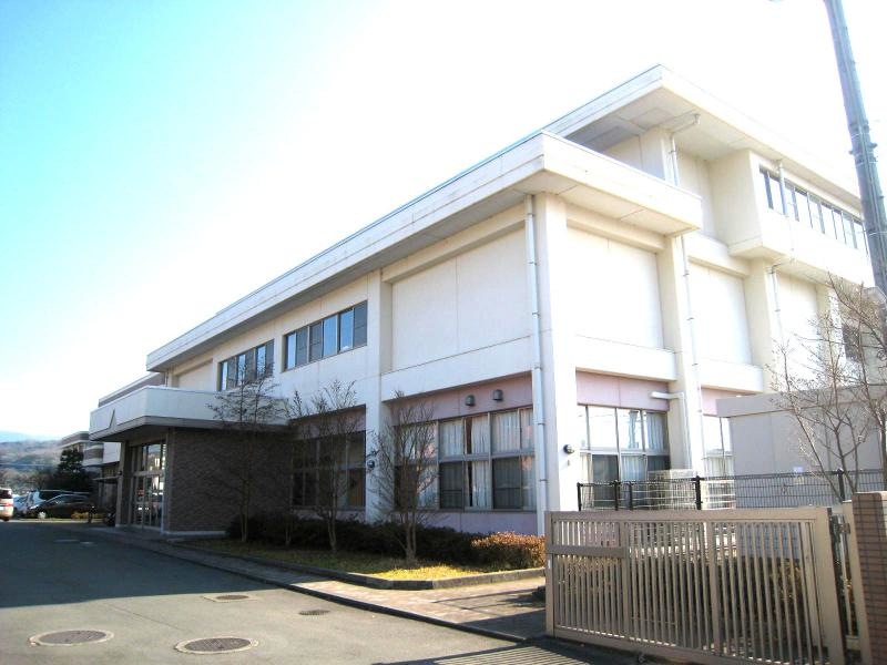 錦田小学校