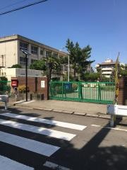新南小学校