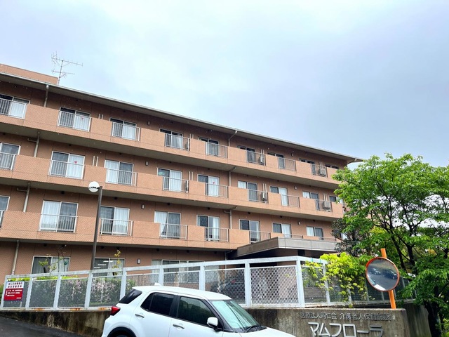 マムフローラ 施設外観