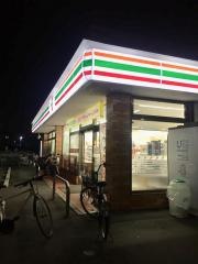 セブンイレブン　東大和中央店