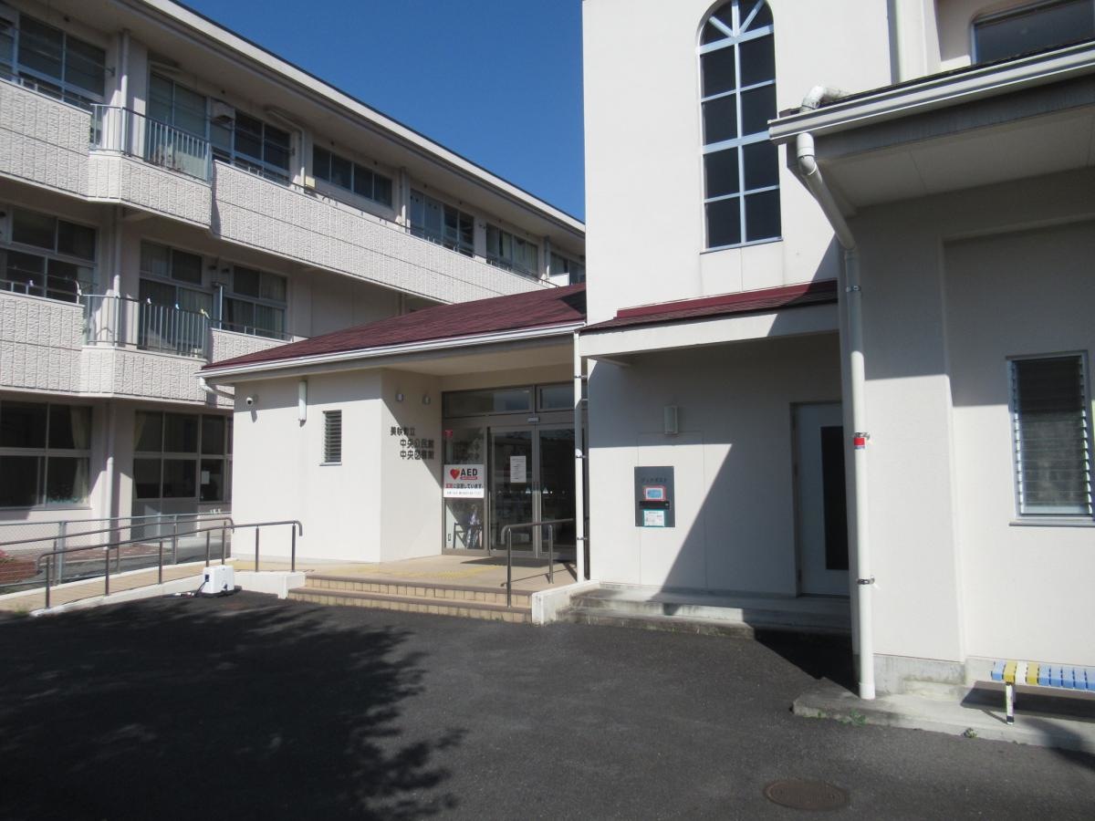 中央図書館
