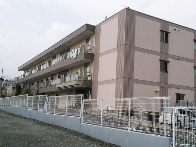 ニチイのきらめき伊勢原