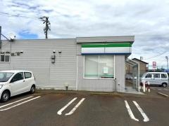 ファミリーマート　新津車場店