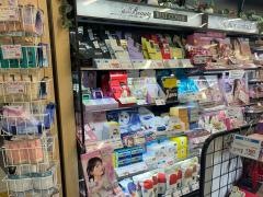 ＫｏＫｕＭｉＮ近鉄難波駅構内店