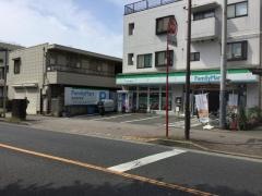 ファミリーマート　吉祥寺八幡通り店