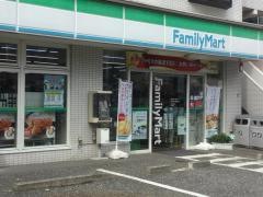 ファミリーマート　吉祥寺八幡通り店