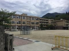萩原小学校