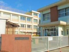 葛城小学校