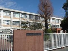 葛城小学校