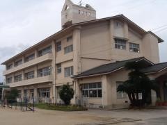 高田小学校