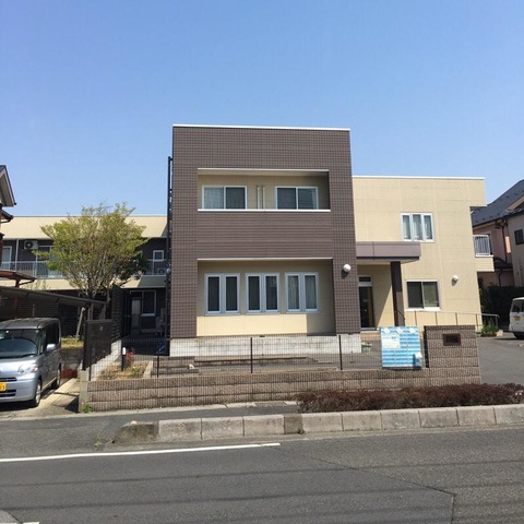 スタイルケア越谷 建物全景