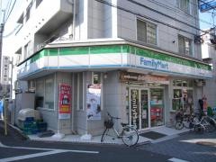 ファミリーマート　大谷田三丁目店