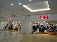 ユニクロ　テラスモール湘南店