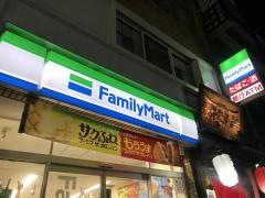ファミリーマート　福岡天神駅通り店