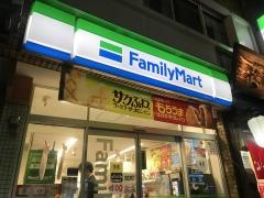 ファミリーマート　福岡天神駅通り店