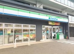 ファミリーマート　横浜西寺尾一丁目店