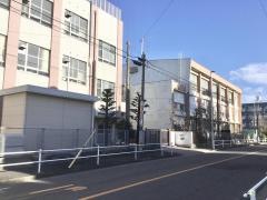 星崎小学校