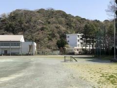 逗子市立逗子中学校