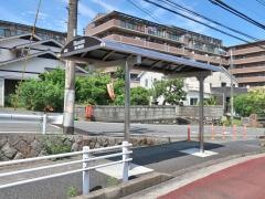 「厚木高校前」バス停留所