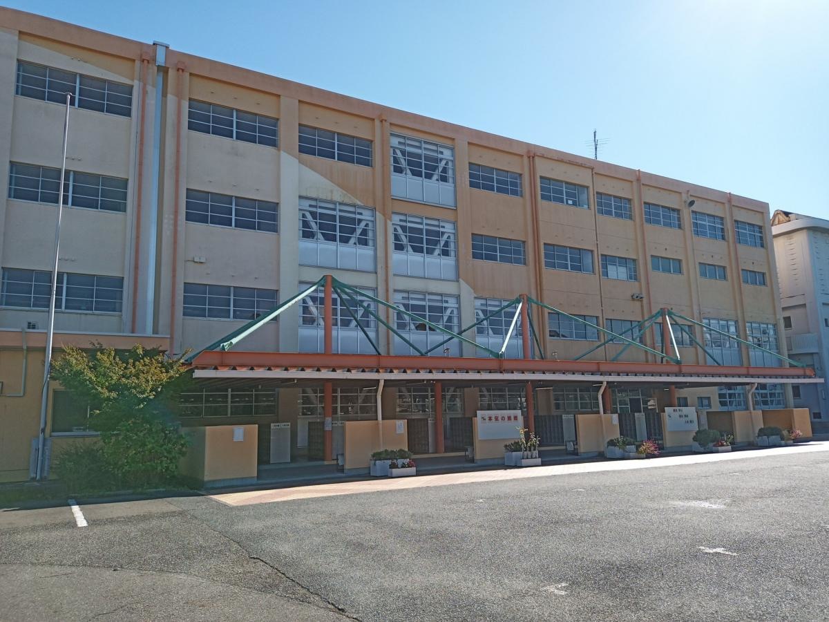 清水第二中学校