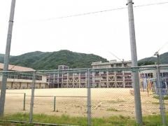 府中明郷小学校