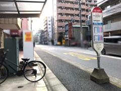 「川崎小学校前」バス停留所
