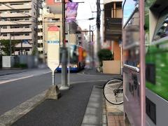 「川崎小学校前」バス停留所