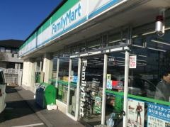 ファミリーマート　原町南町店