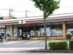 セブンイレブン　川口前川1丁目店