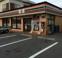 セブンイレブン　鎌倉岩瀬店