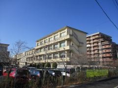 岩倉市立岩倉中学校