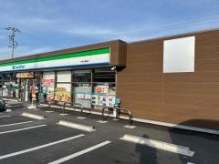 ファミリーマート　中津川駒場店