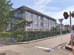 堀川小学校
