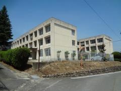 御所市立葛上中学校