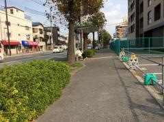 「本山第一小学校前」バス停留所