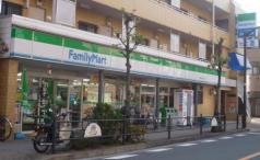 ファミリーマート　春日町二丁目店