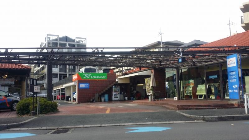 ネッツトヨタニューリー北大阪緑ヶ丘店