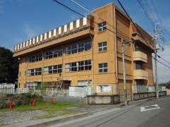 香久山小学校