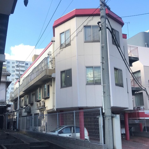 高峰 施設外観