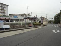 「ショッピングセンター前」バス停留所
