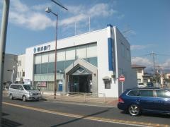 横浜銀行愛甲石田支店