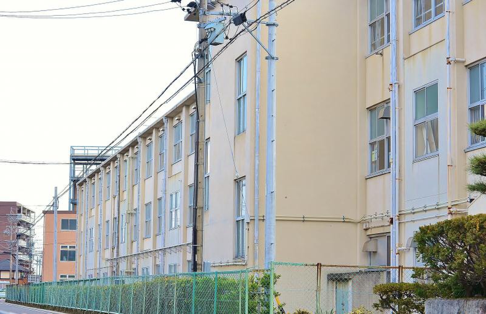 愛知 県立 知立 高等 学校