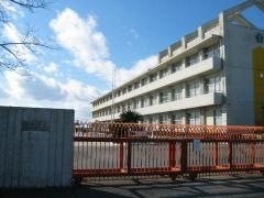 桃栄小学校
