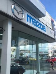 沖縄マツダ販売浦添店