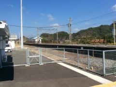安房勝山駅