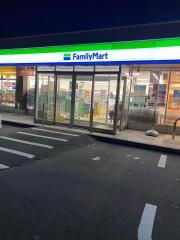 ファミリーマート　越前西尾町店